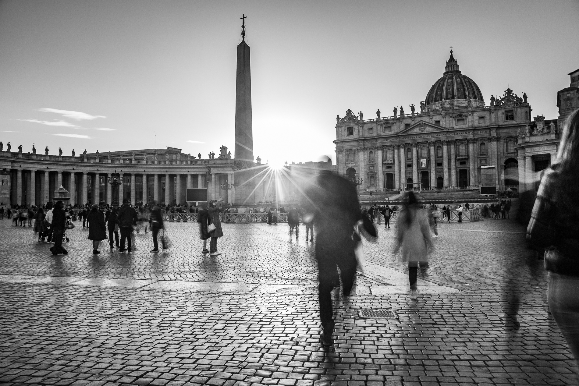 Tramonto a San Pietro - Chi va e chi viene